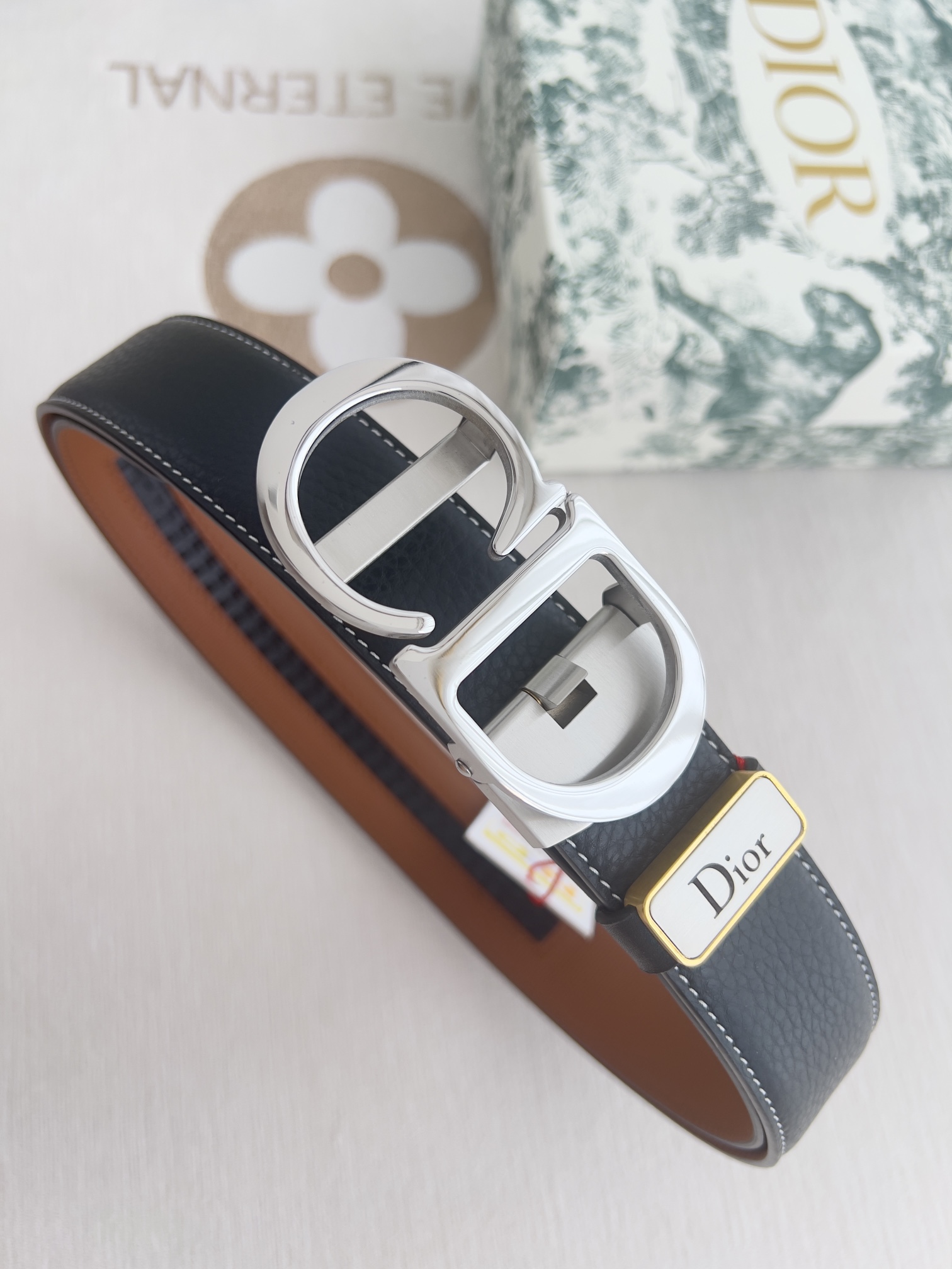 Dior Leather Belts 1:1 Mirror Version