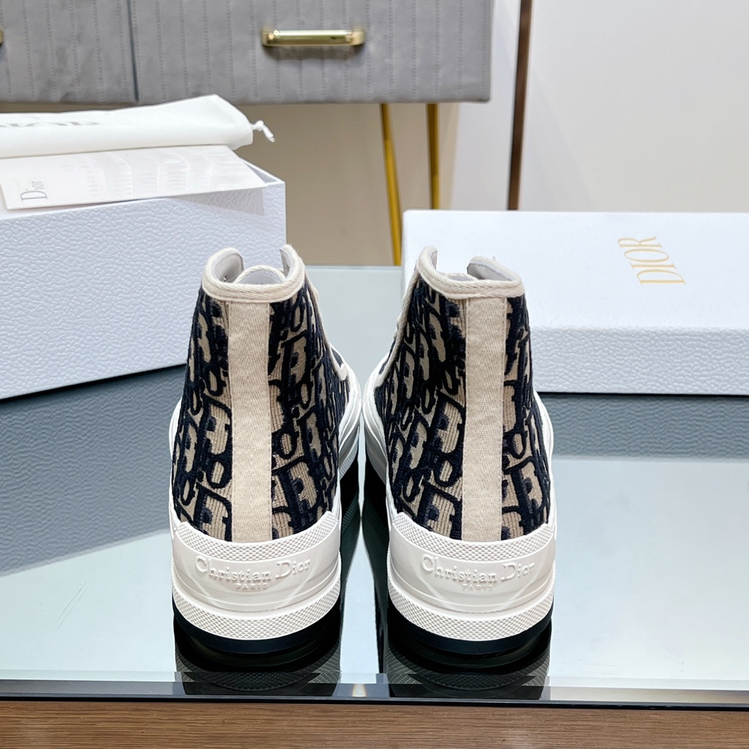 Dior Walk'n'Dior High Shoes Sneaker (Replica)