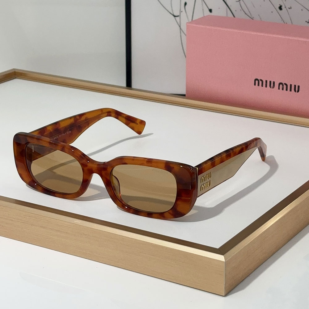 Miumiu  Mirror leg Logo Cat eye Sunglasses Top quality （Replica）