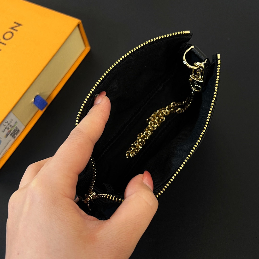 Louis Vuitton Multi Pochette Accessories Mini Bag Purse