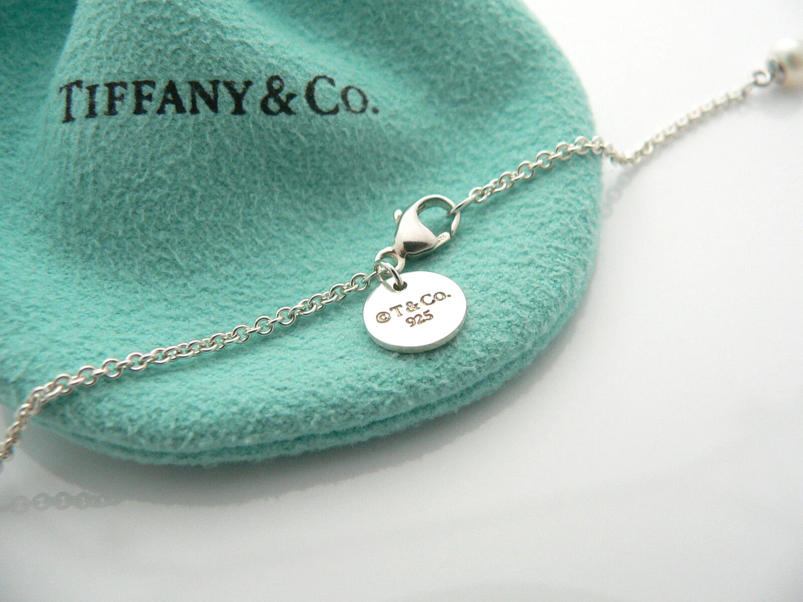 Tiffany & Co Pearls by the Yard Necklace Circle Pendant Chain Silver Gift Love