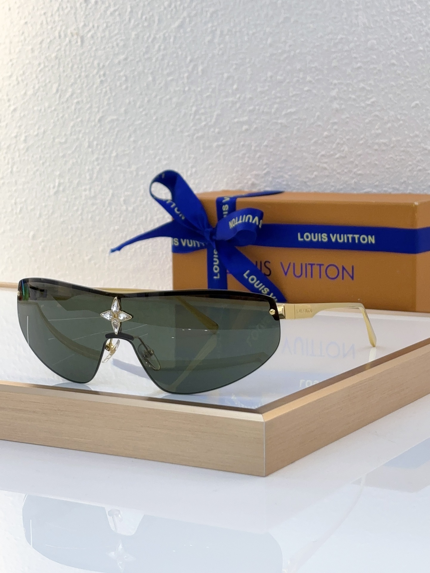 Louis Vuitton LV Sunglasses
