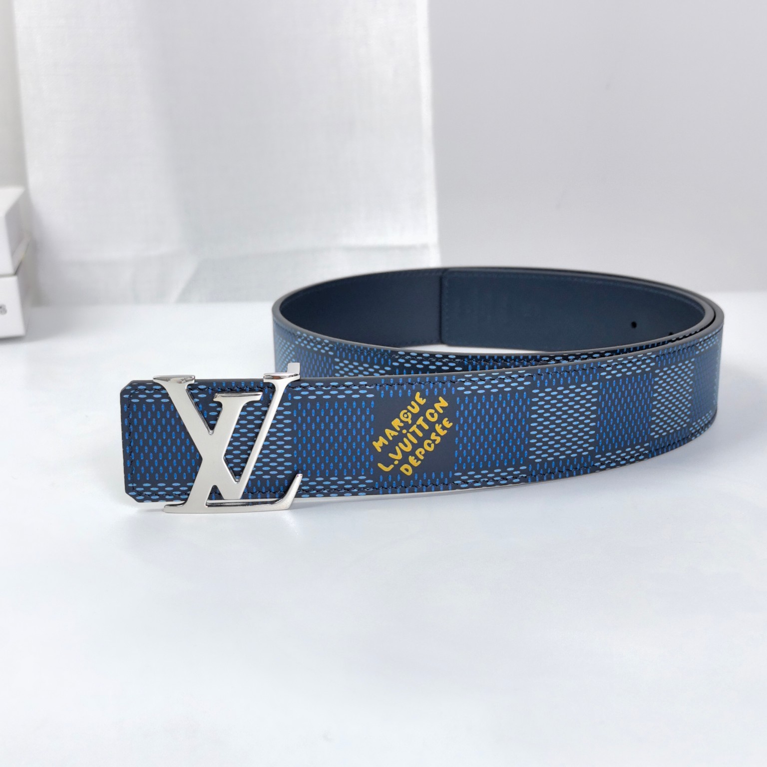 Louis Vuitton LV Leather Belts 1:1 Mirror Version