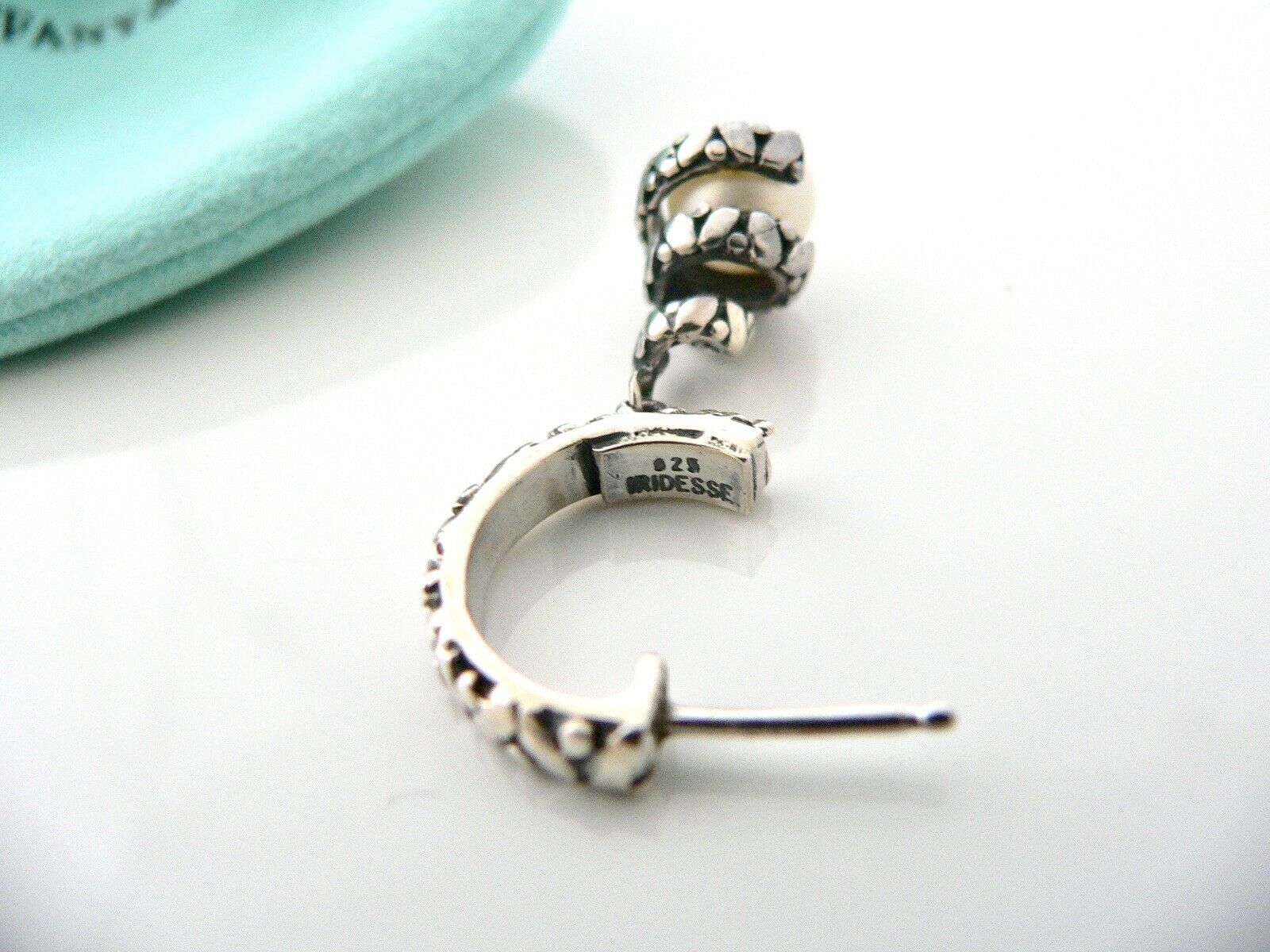 Iridesse Tiffany & Co Pearl Dangle Dangling Hoop Earrings Silver Love Gift Pouch