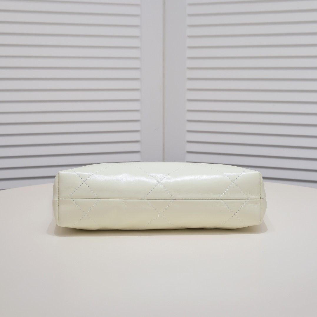 Chanel 22 Bag Pearl Bag Shoulder Bag Handbag