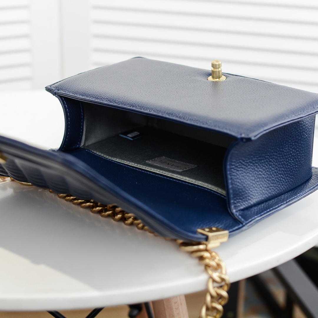 Chanel Leboy litchi or lychee pattern Shoulder Bag Handbag