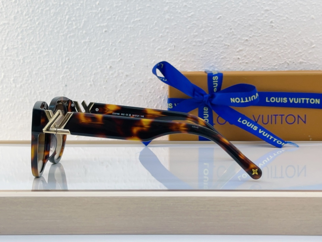 Louis Vuitton LV Sunglasses