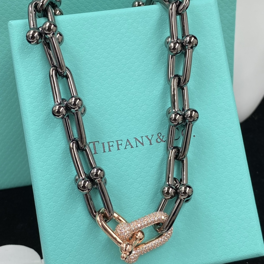Faux Tiffany Link Necklace