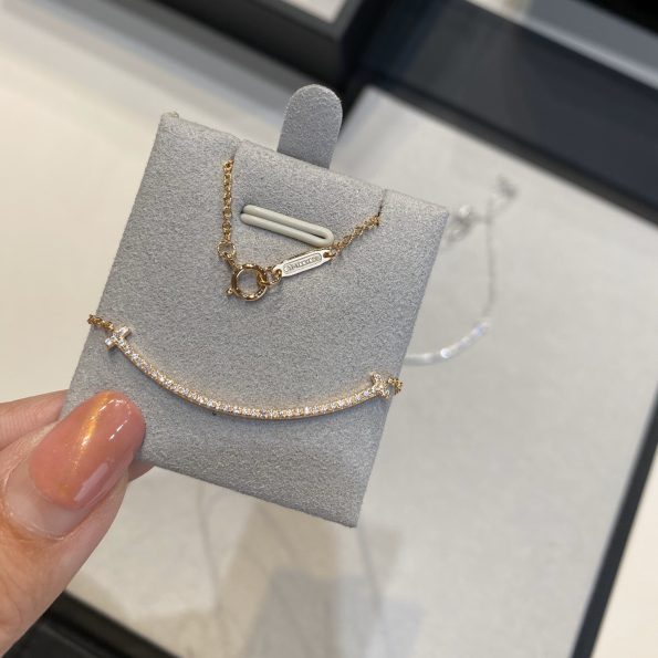 Tiffany T Smile Necklace Dupe, Diamonds