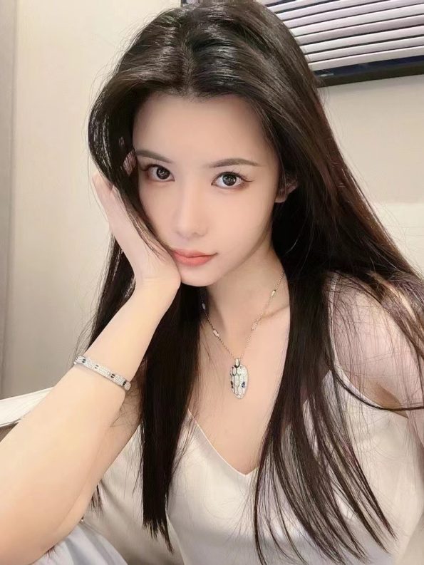 Bvlgari SERPENTI NECKLACE Dupe, White Gold