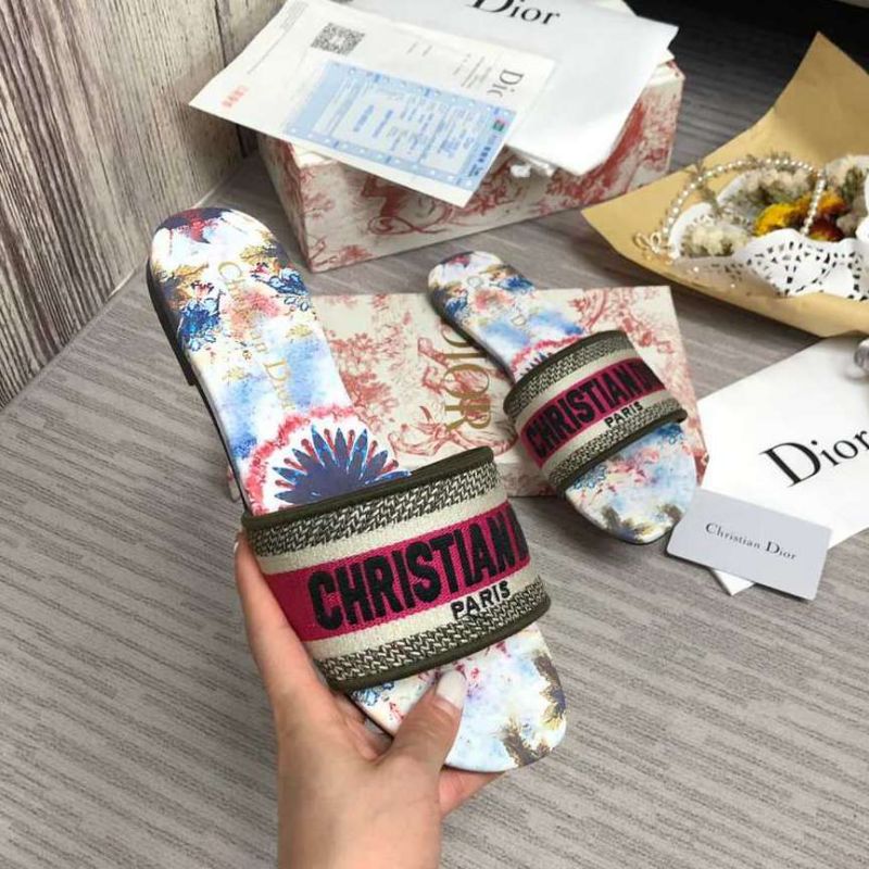 Dior DWAY Slide Slipper Sandals (Replica)