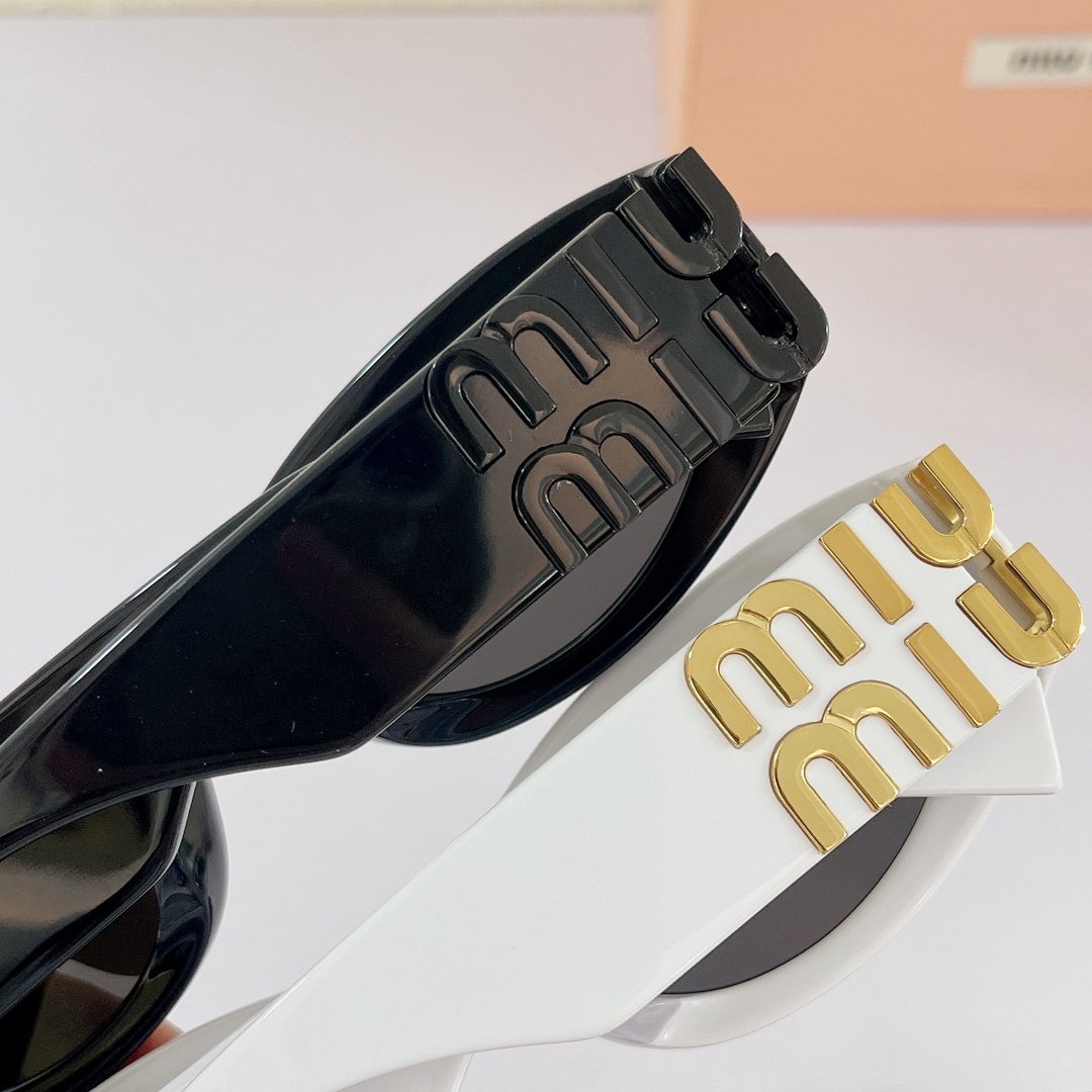 MiuMiu Sunglasses