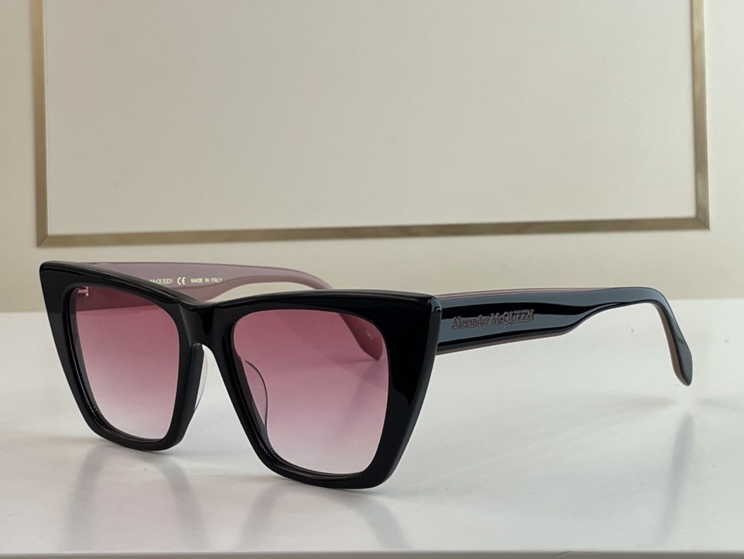 Alexander McQueen Sunglasses