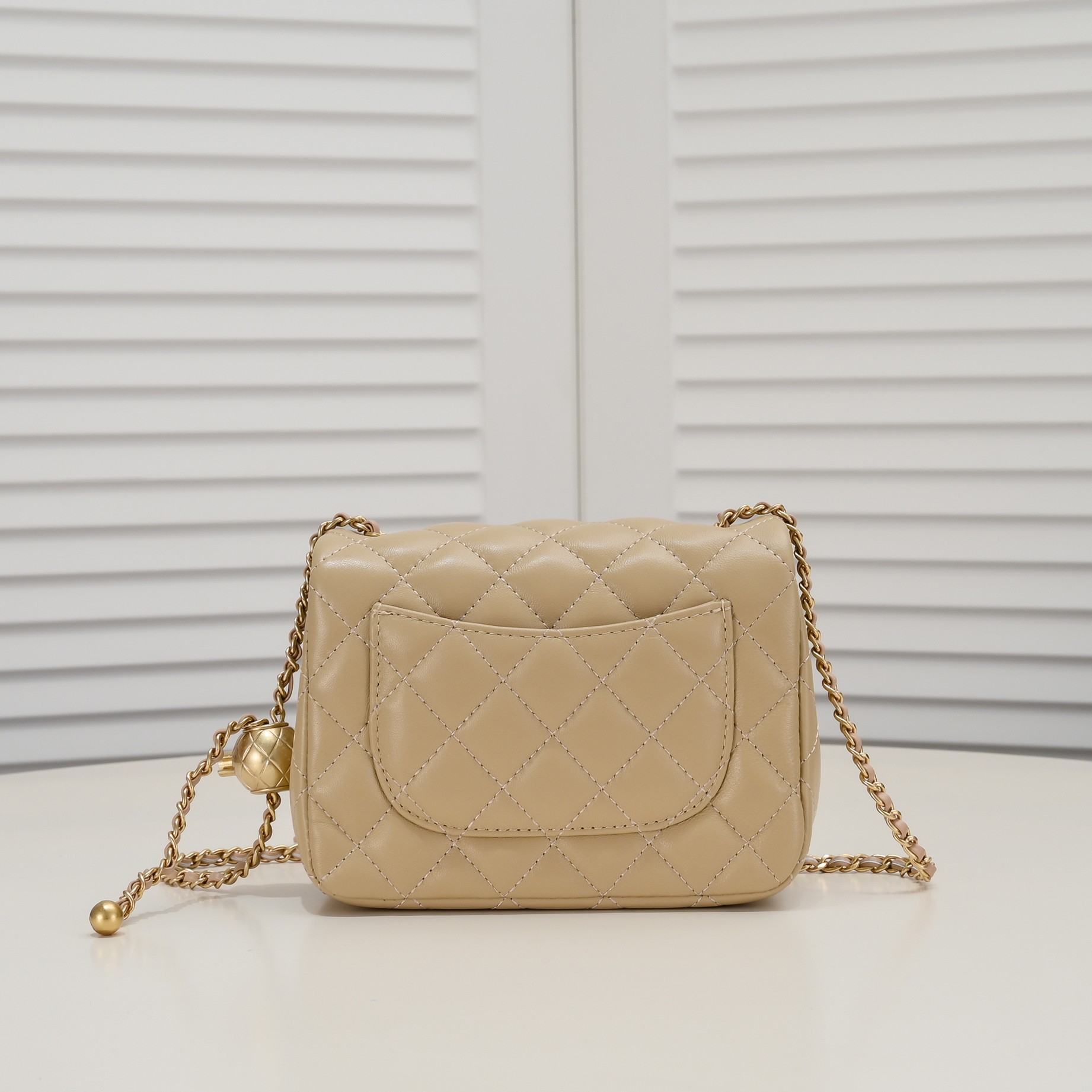 Chanel Cross Body Metal Ball Chain Shoulder Bag Handbag