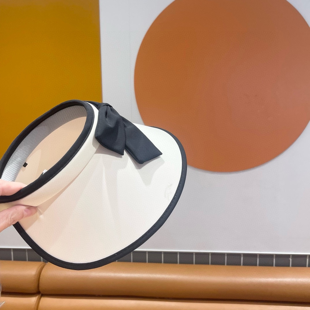 Chanel UV Outdoor Riding Sun Hat With Empty Top And Large Brim Sunhat （Replica）