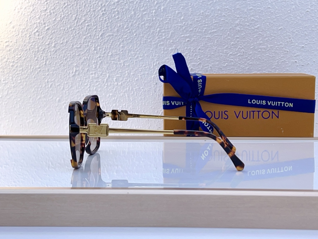 Louis Vuitton LV Sunglasses