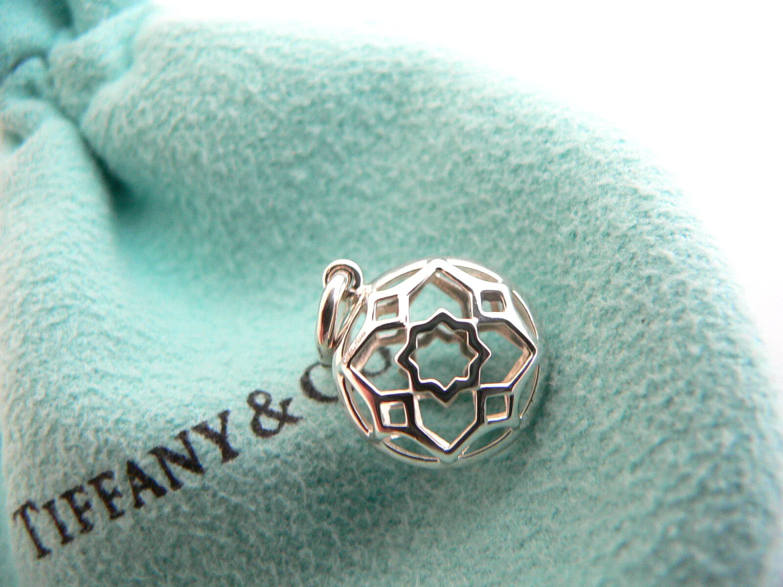 Tiffany & Co Zellige Circle Pendant Round Charm 4 Necklace Bracelet Love Gift