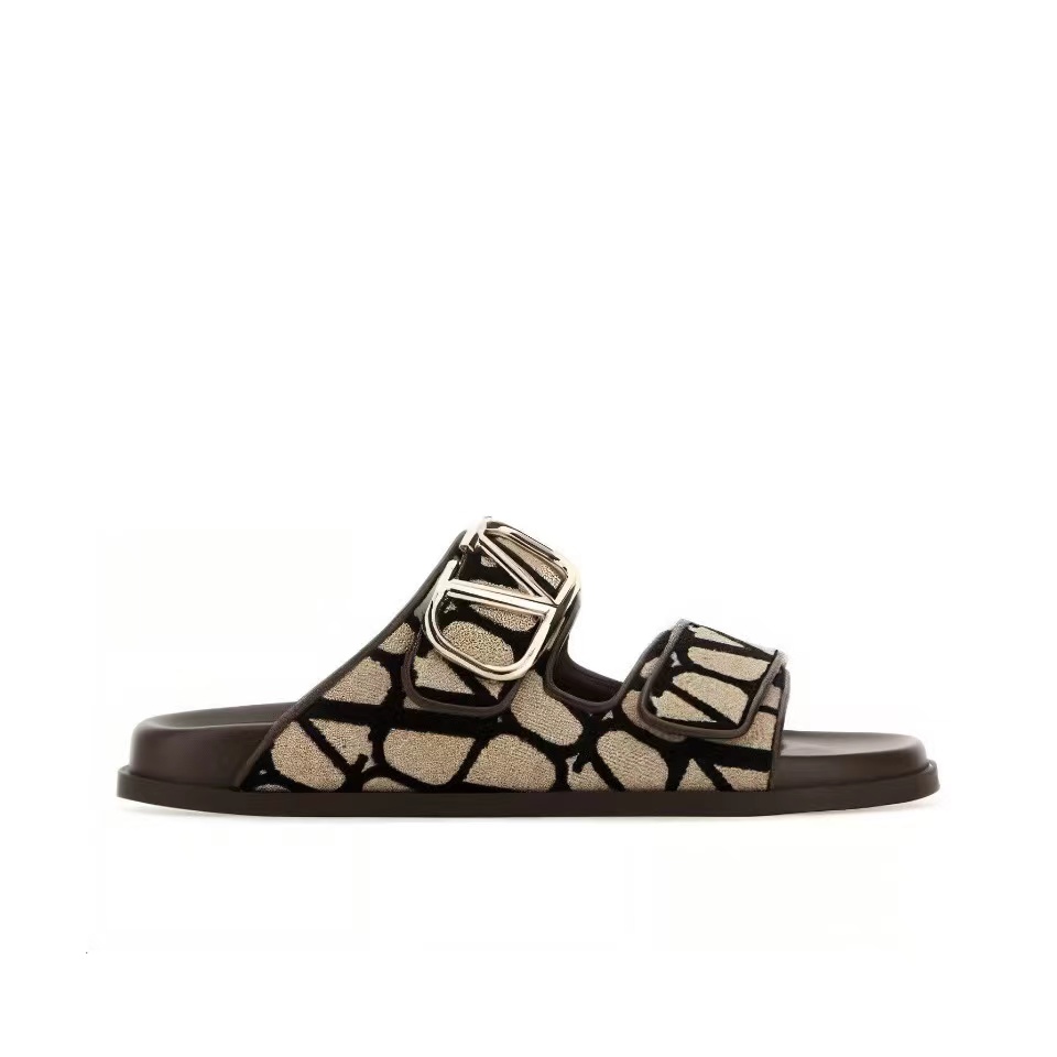 Valentino Leather Flat Fashion Flip-Flops Slide Sandal(Replica)