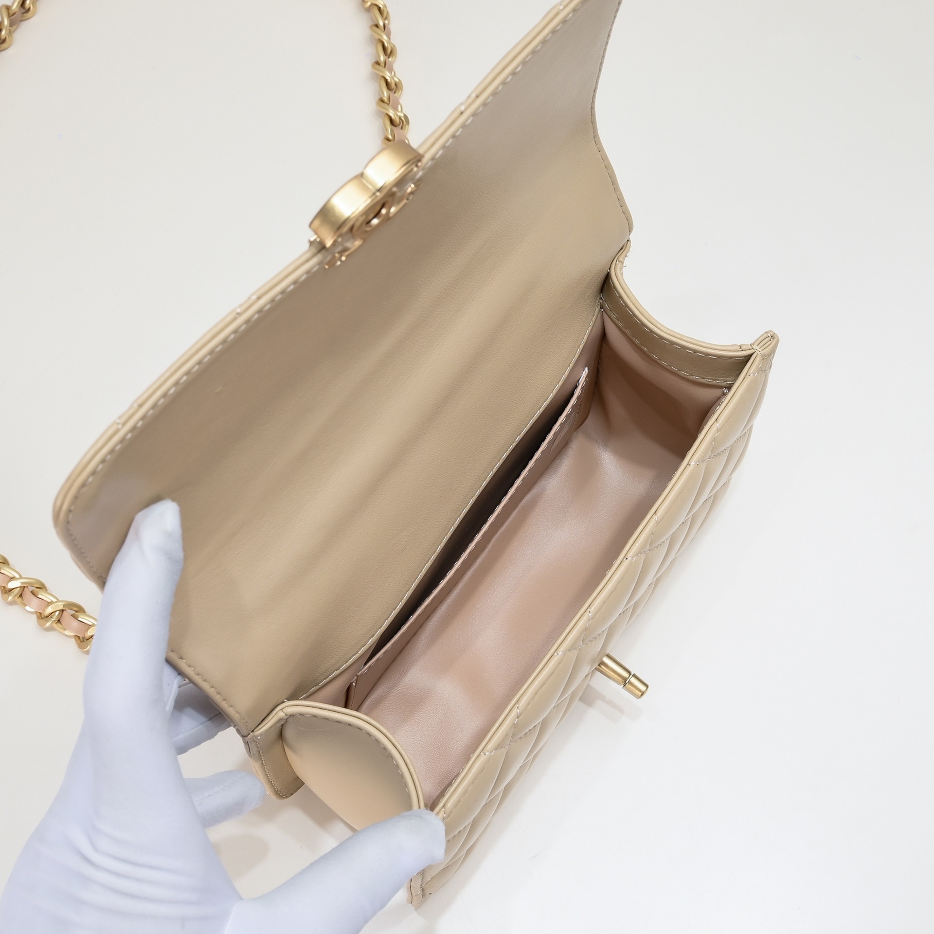 Chanel Soft Sheepskin Chain  Shoulder Bag Handbag