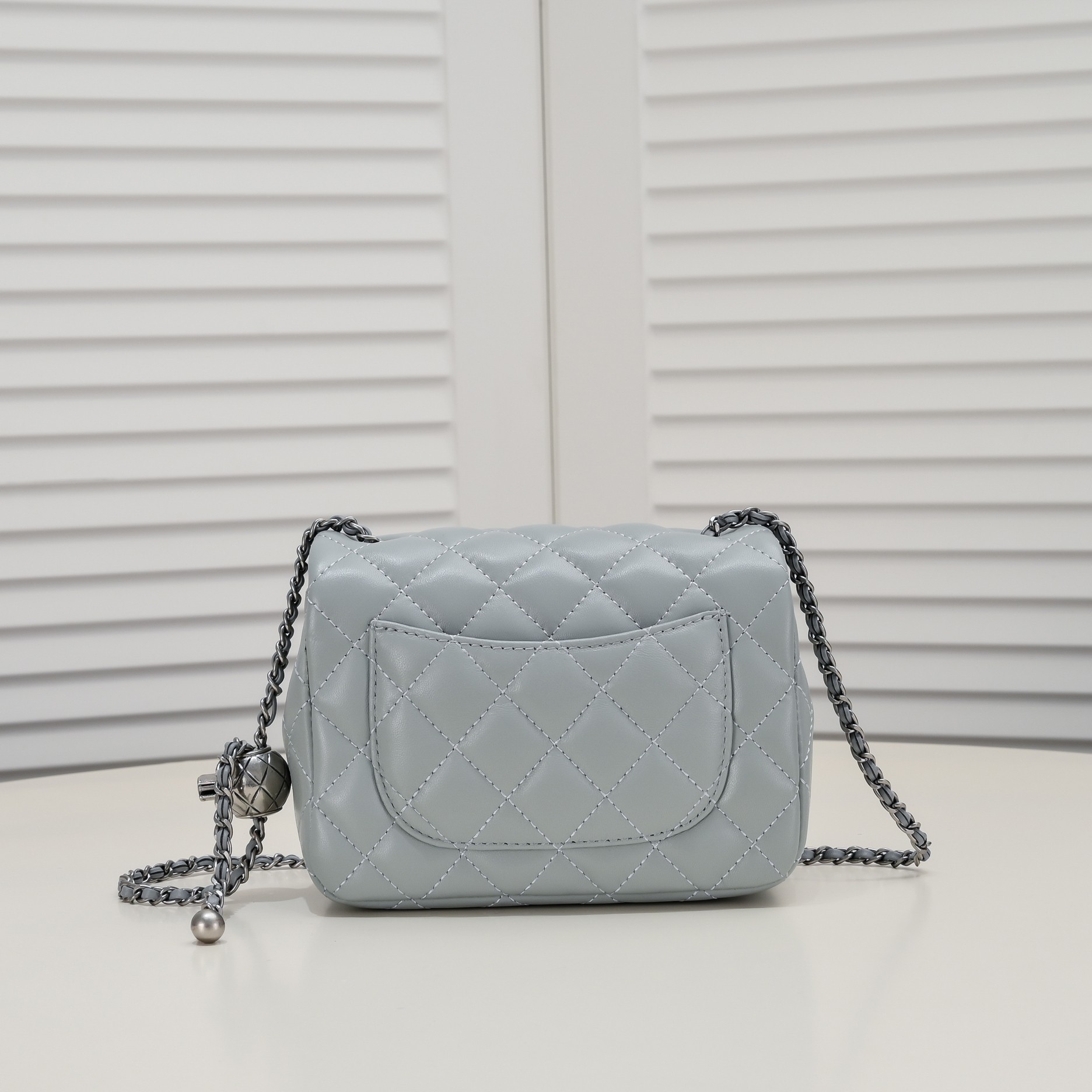 Chanel Cross Body Metal Ball Chain Shoulder Bag Handbag