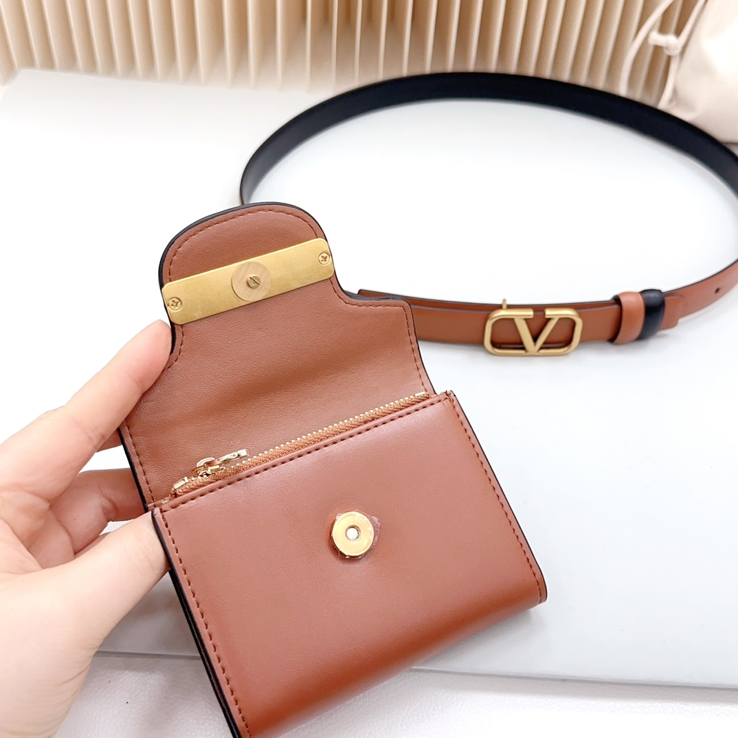 Valentino Leather Belts 1:1 Mirror Version