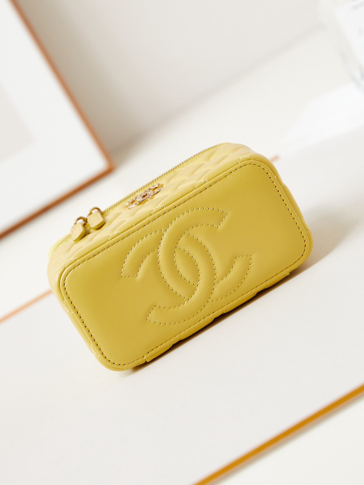 Chanel 10A Handbag Shoulder Bag Top Mirror Quality Version chanel AP5152