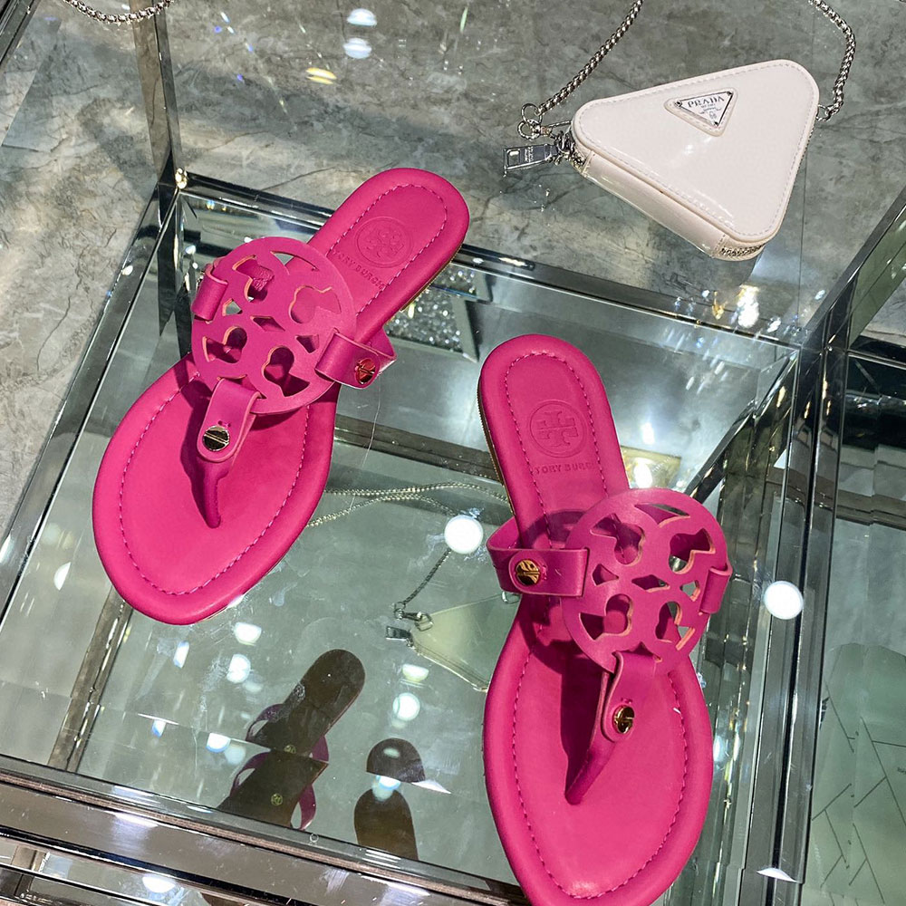 Tory Burch Leather Metal Double T Logo Flip-flops Sandals Slide (Replica)