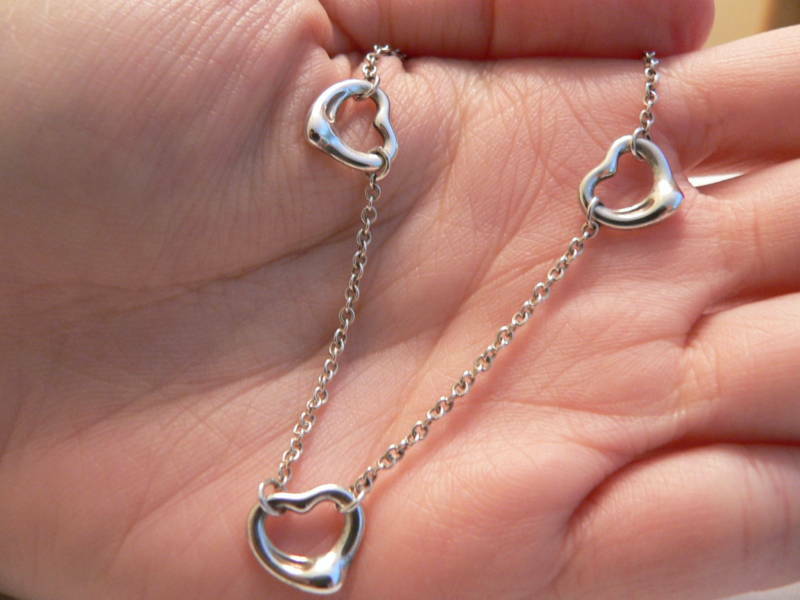 Tiffany & Co Silver Peretti 3 Open Heart Pendant Necklace Charm Chain Gift Pouch