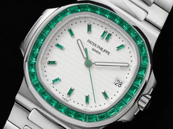 Nautilus 5711/1A-018  40 mm, Stainless Steel White Dial Iced out