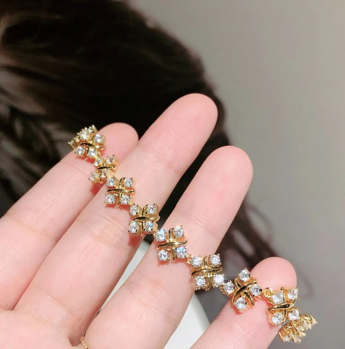 Good Luxury Tiffany & Co. Schlumberger? Dazzing Yellow Gold Diamonds Lynn Bracelet Price Dubai