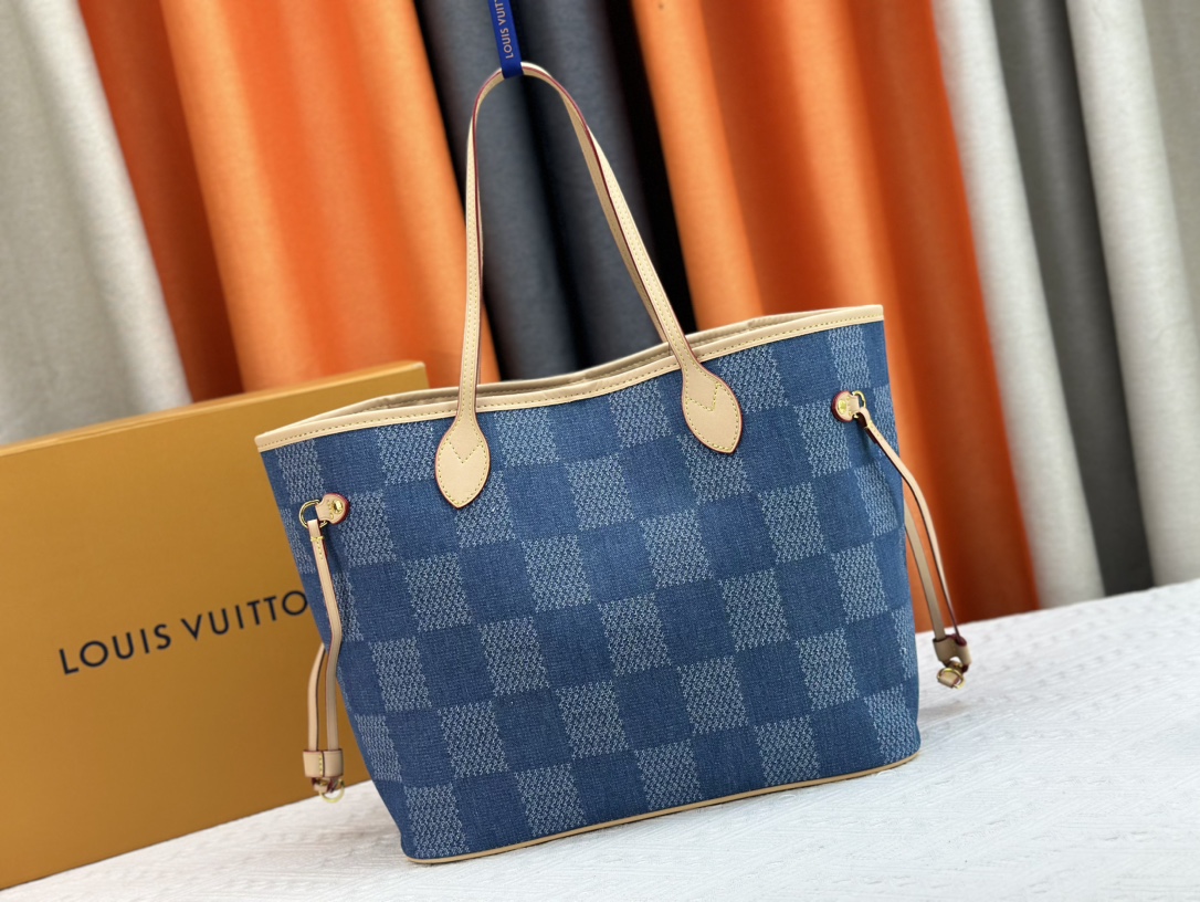 Louis Vuitton Neverfull Shoulder Bag Handbag