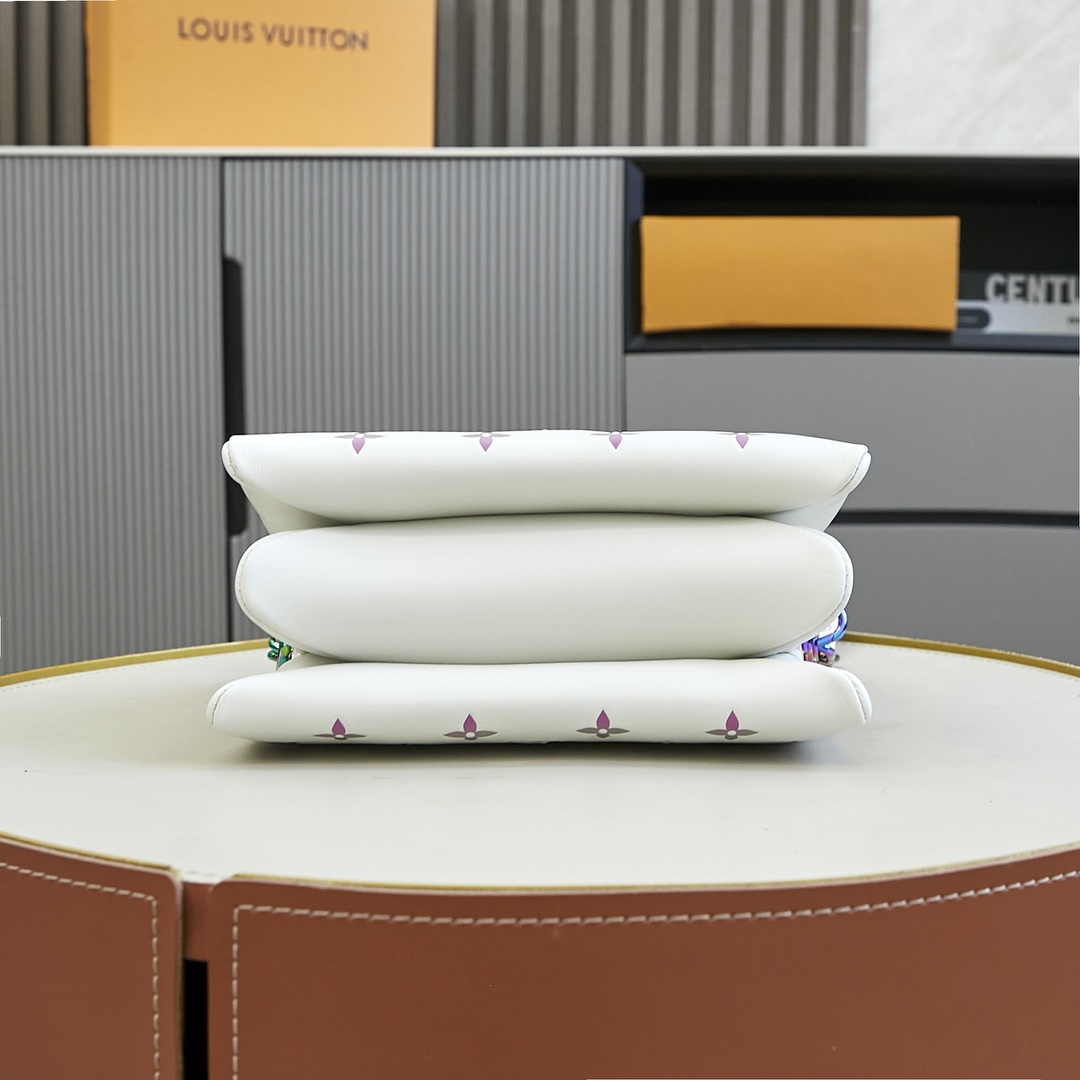 Louis Vuitton 10A Handbag Shoulder Bag Top Mirror Quality Version Coussin BB M23617