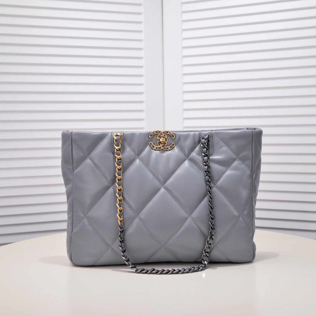Chanel 19bag Tote Leather Shoulder Crossbody Bag（Replica）