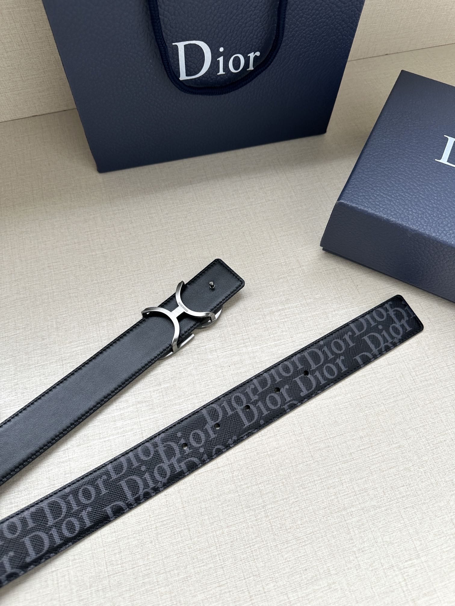 Dior Leather Belts 1:1 Mirror Version