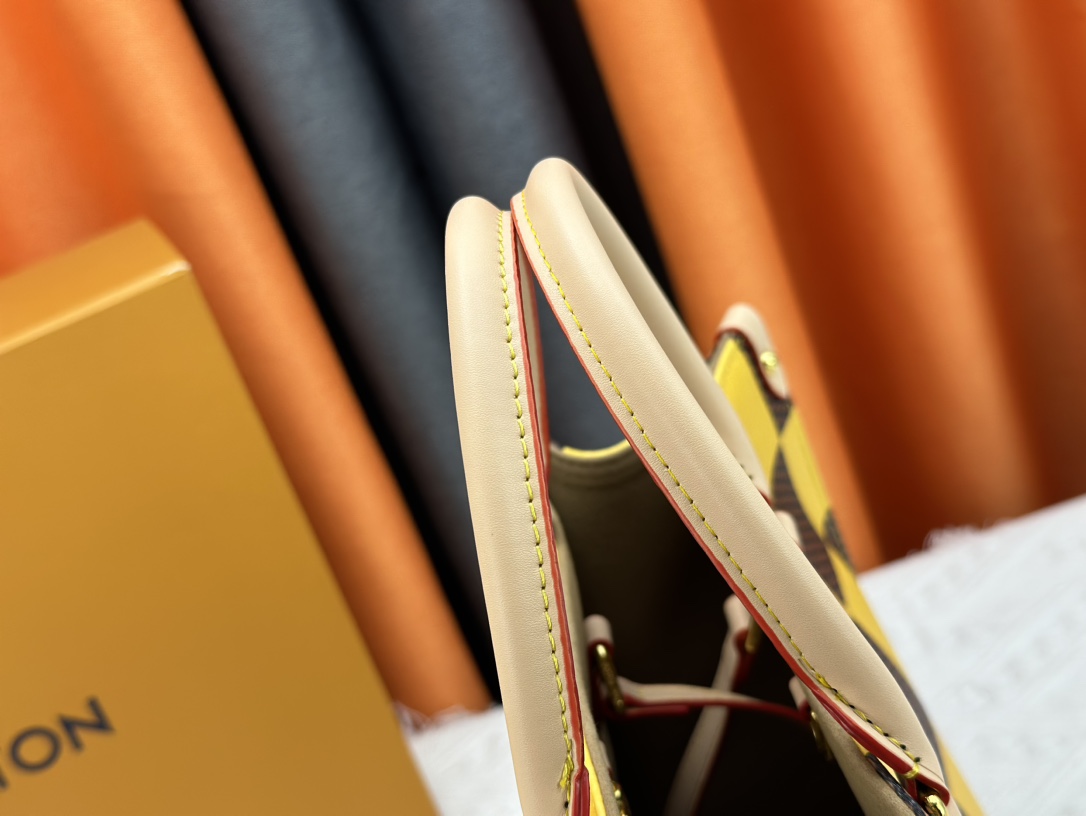 Louis Vuitton On The Go Tote M46542 Shoulder Bag Handbag