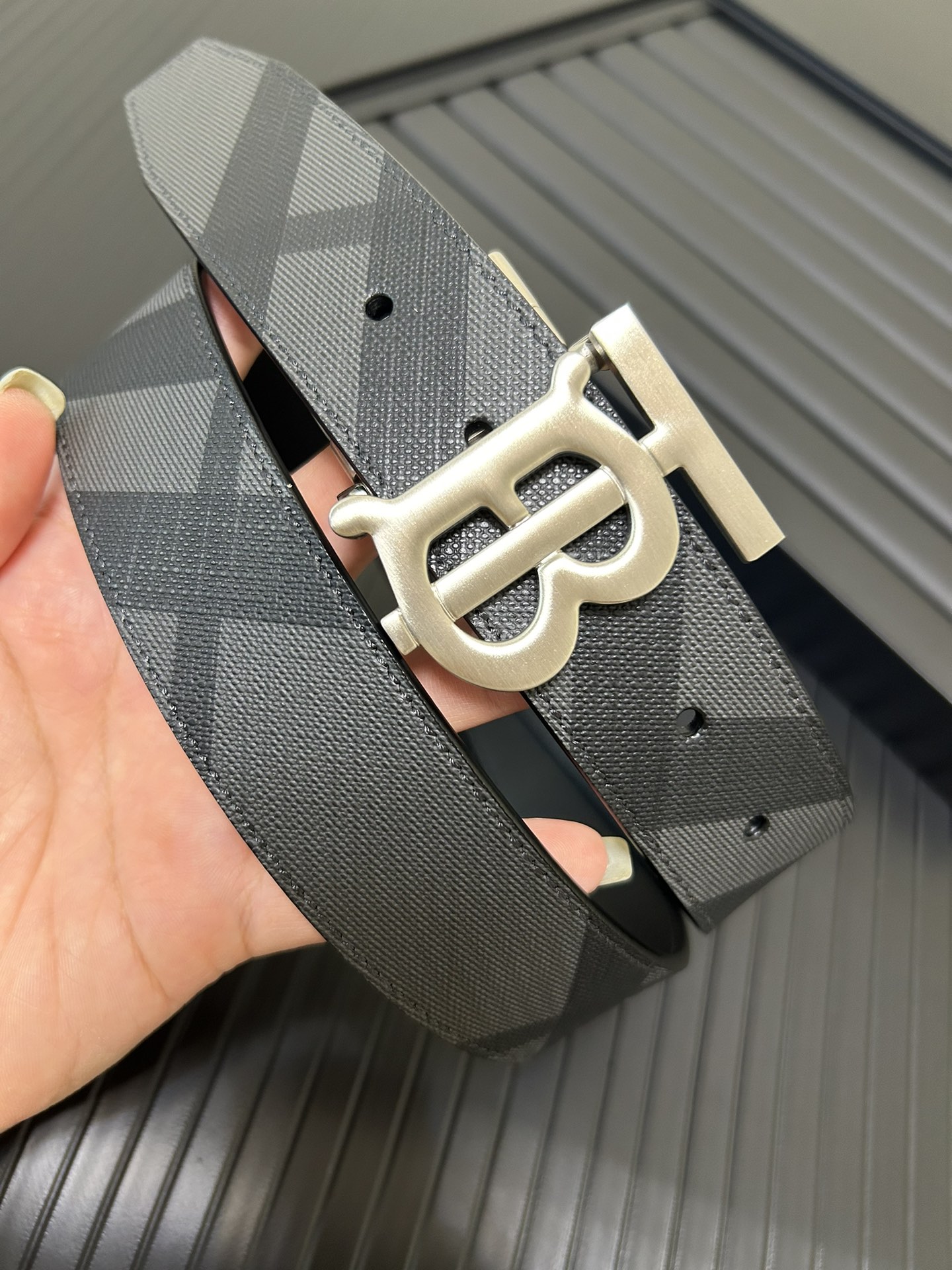 Burberry Leather Belts 1:1 Mirror Version