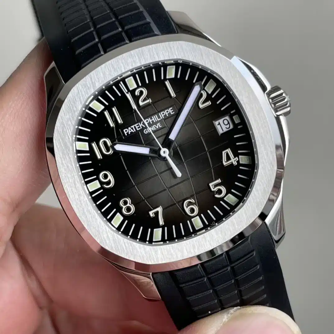 Aquanaut 5167A-001 Date, Sweep seconds 40.8 mm, Stainless steel