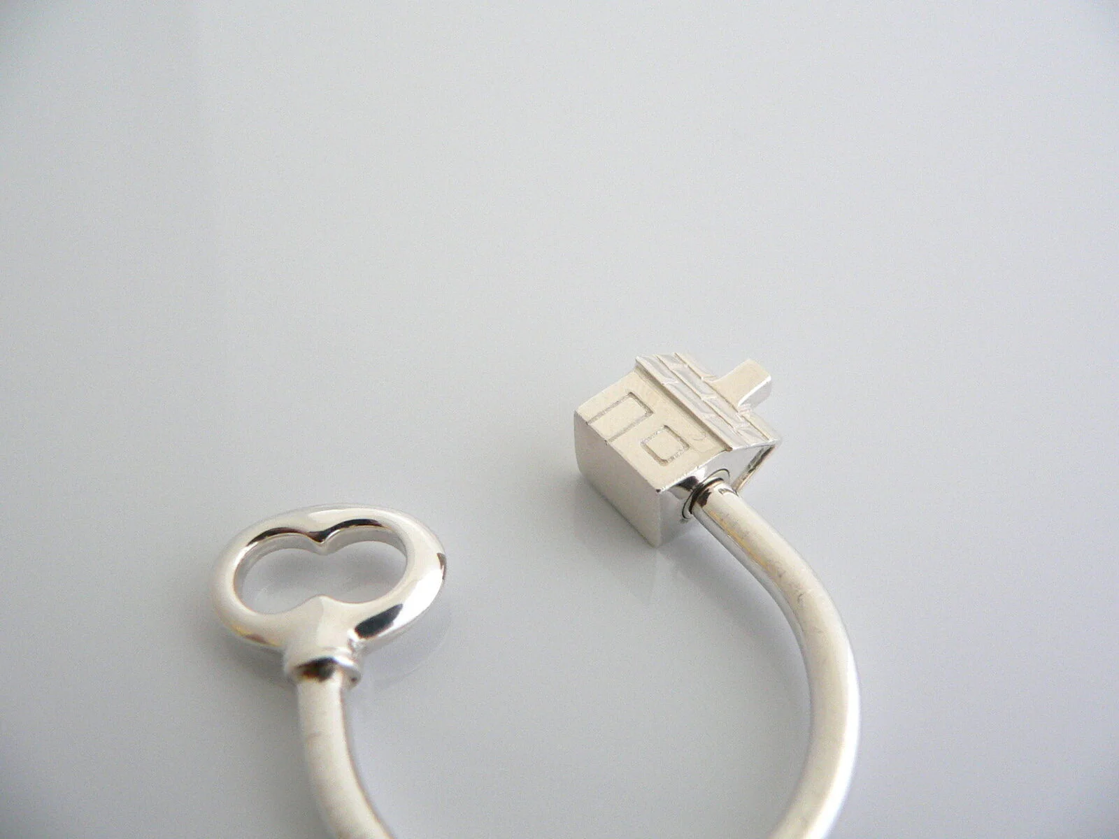 Tiffany & Co Silver House Home Key Ring Keychain Key Chain Housewarming Gift Art