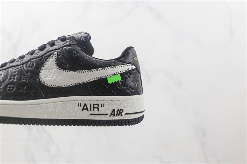 Louis Vuitton x Nike Air Force 1'07 LV8 Low Black/white/LV Monogram