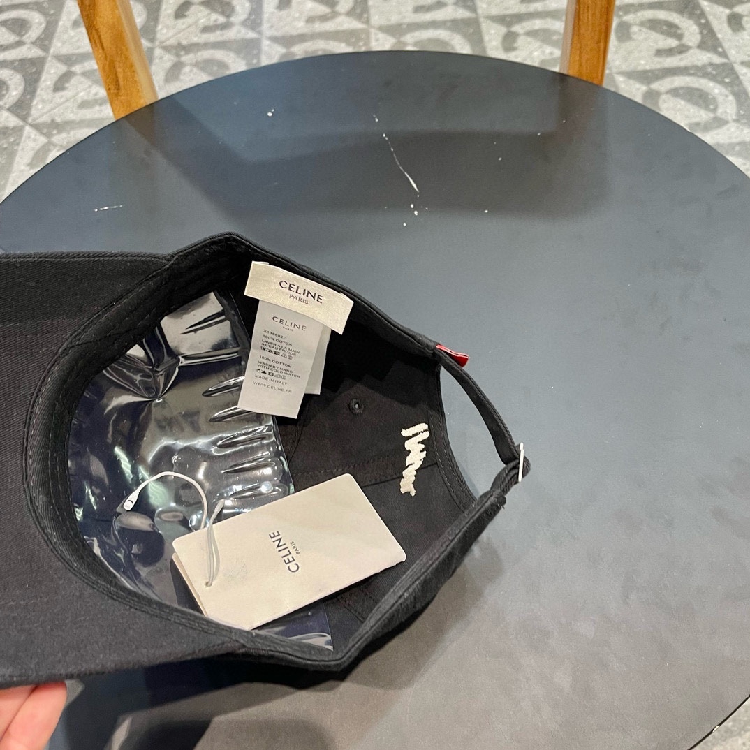 Celine Hats(Replica)
