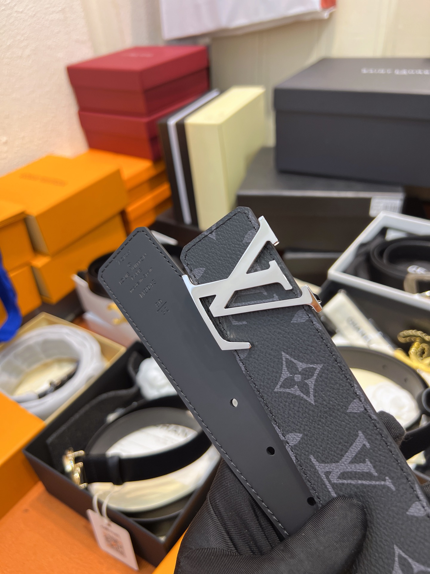 Louis Vuitton LV Leather Belts 1:1 Mirror Version