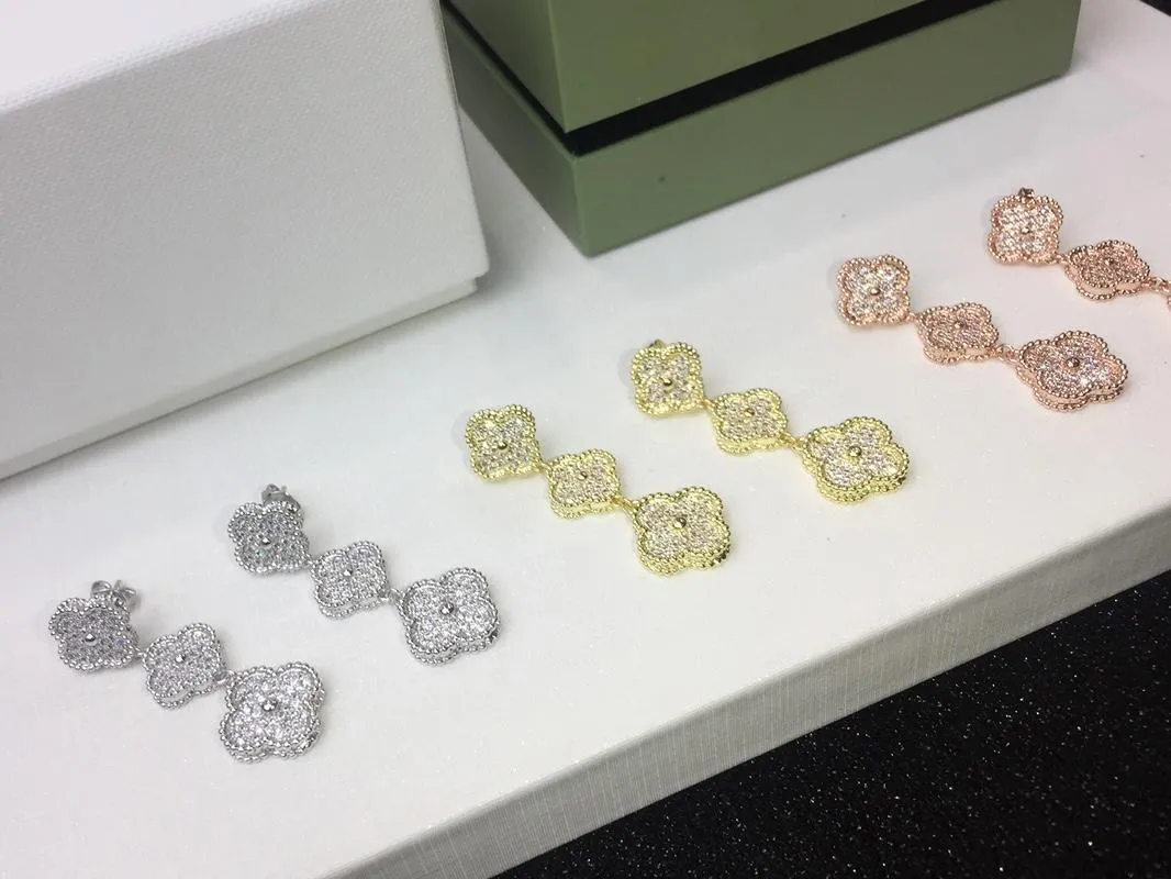 Van Cleef & Arpels Magic Alhambra Earrings 3 Motifs With Pave Diamond