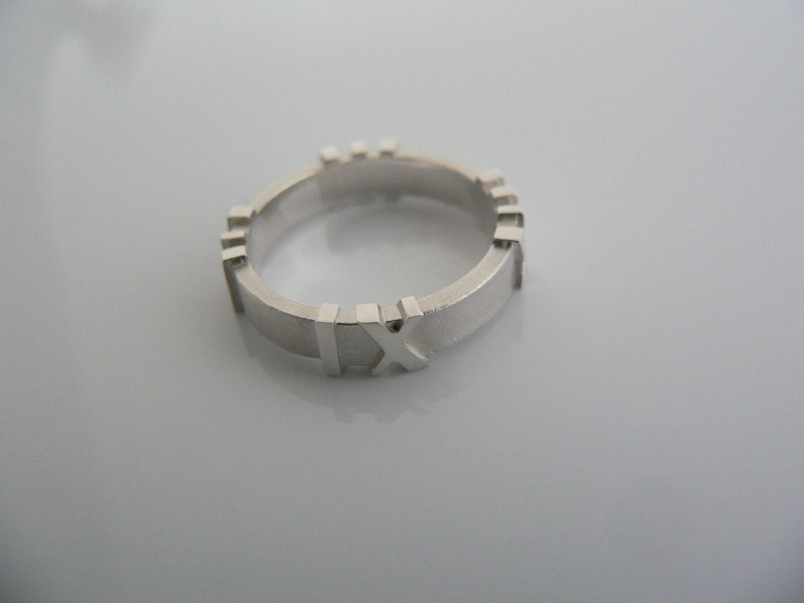 Tiffany & Co Silver Atlas Ring Band Sz 6 Mint Etched Gift Love Roman Numeral