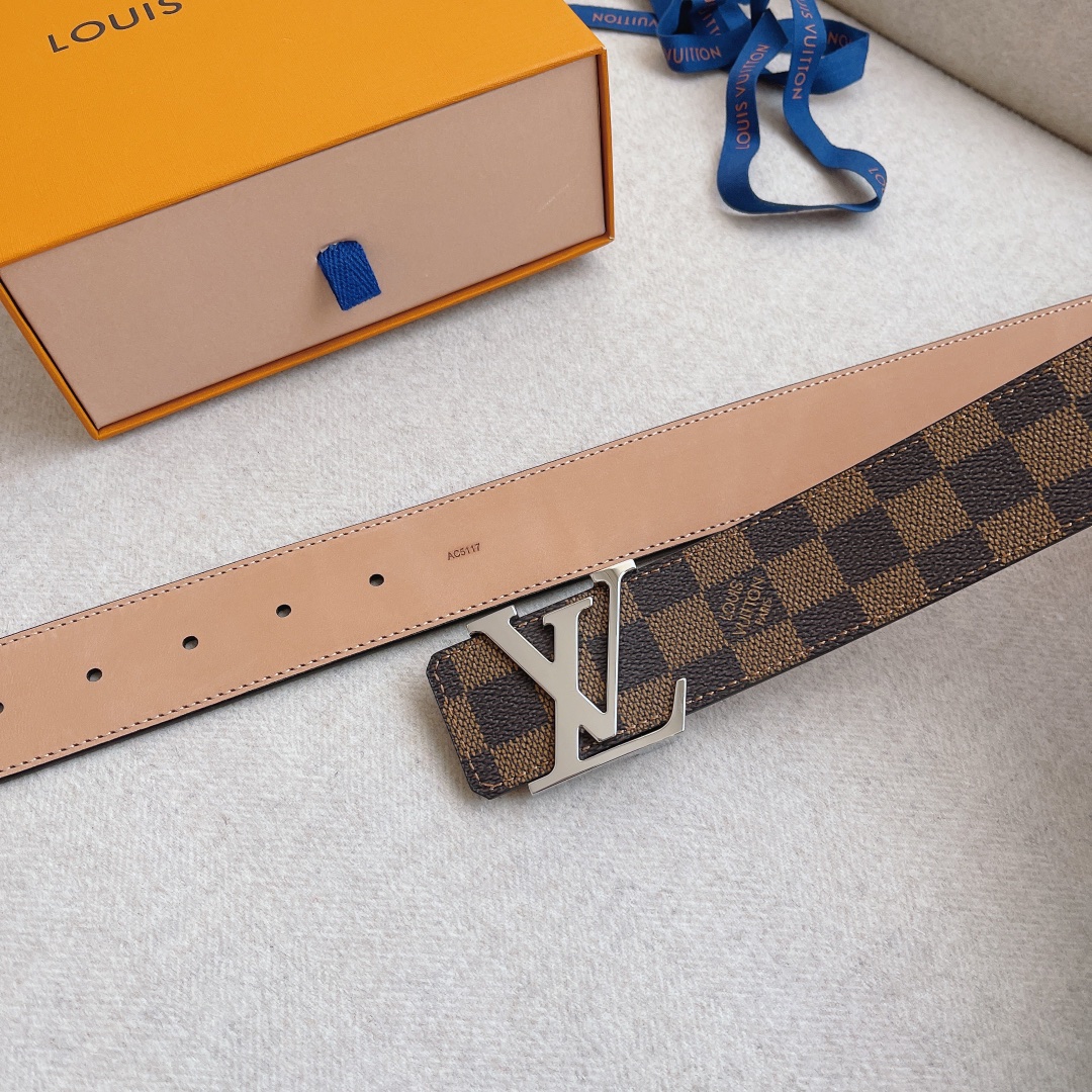 Louis Vuitton LV Leather Belts 1:1 Mirror Version