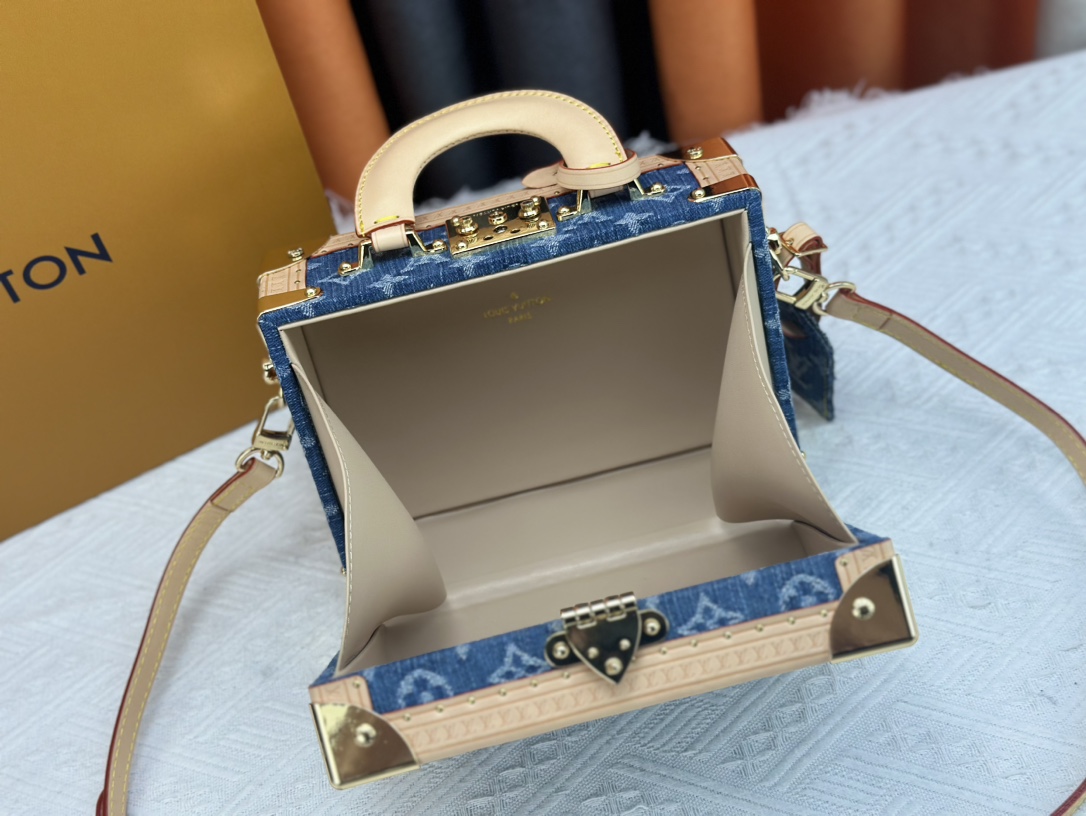 Louis Vuitton PETITE VALISE DENIM BLEU Petite Valise M24161 Shoulder Bag Handbag