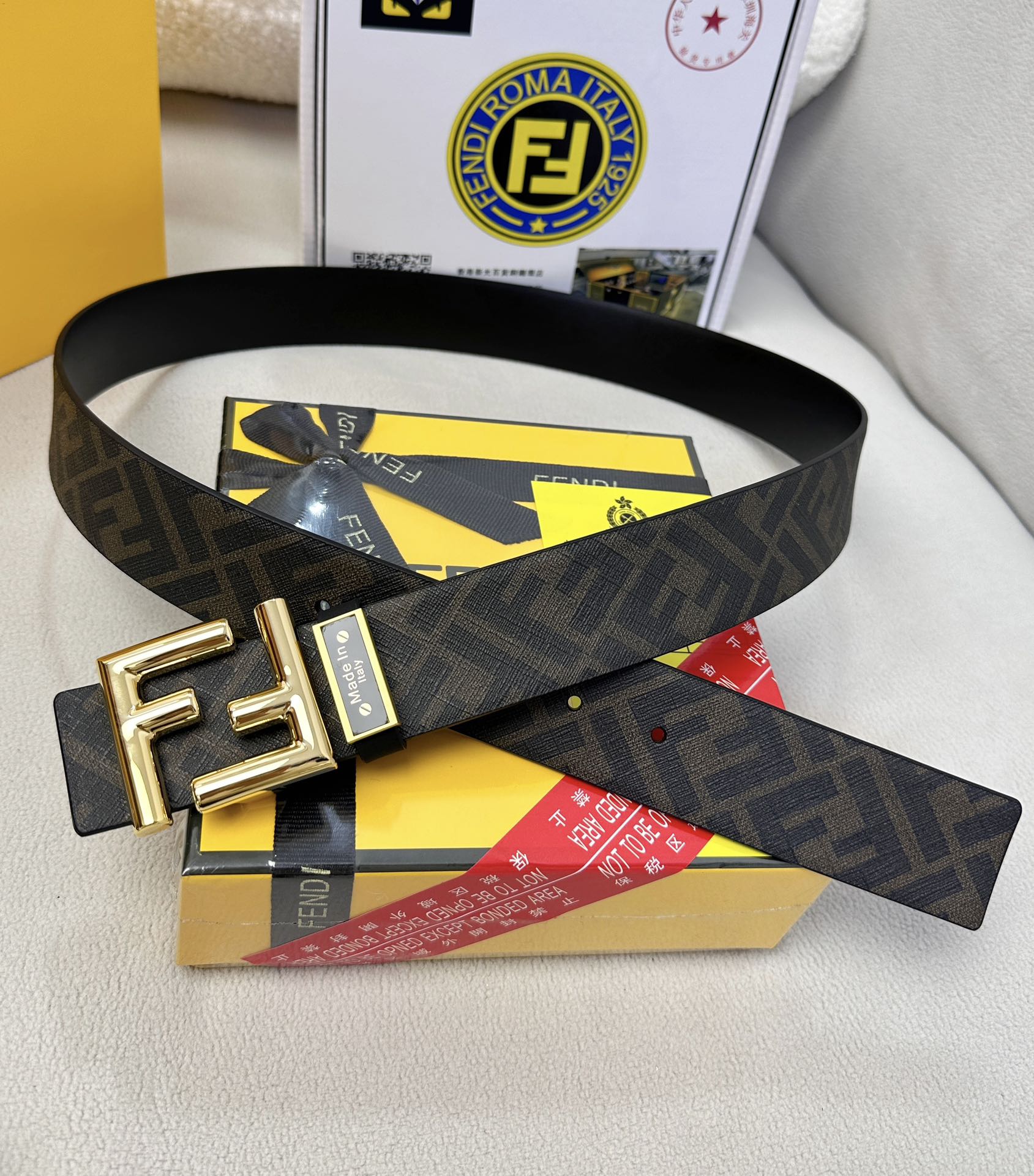 Fendi Leather Belts 1:1 Mirror Version