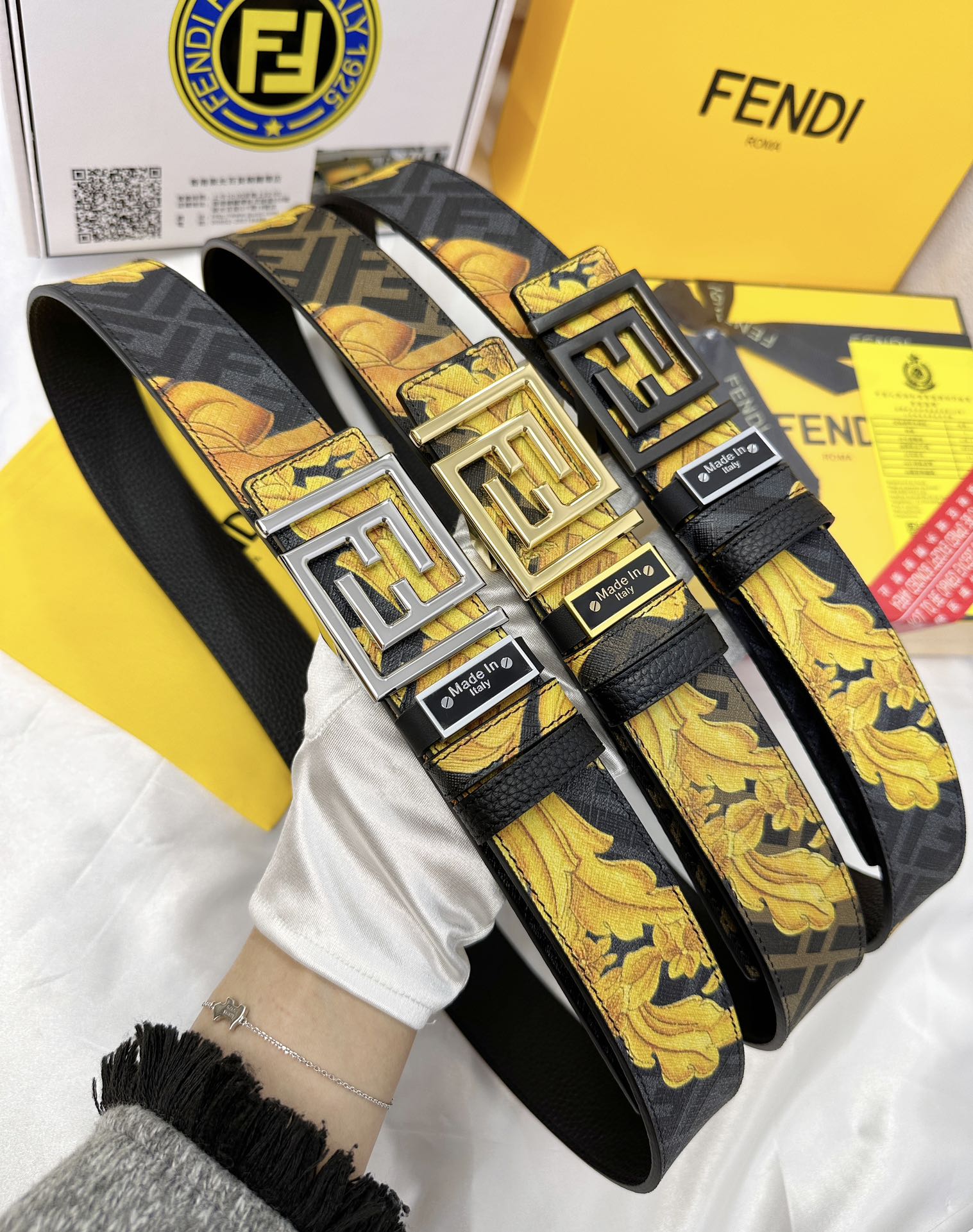 Fendi Leather Belts 1:1 Mirror Version