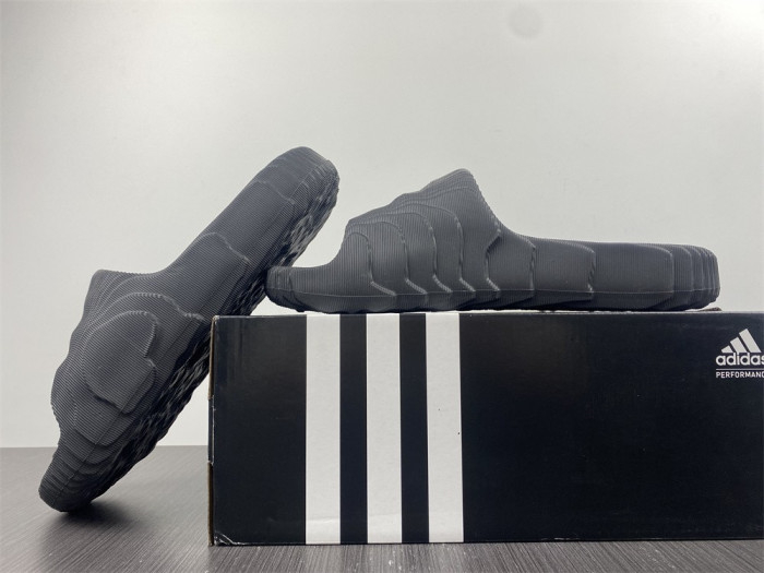 Yeezy Slide new collection 5