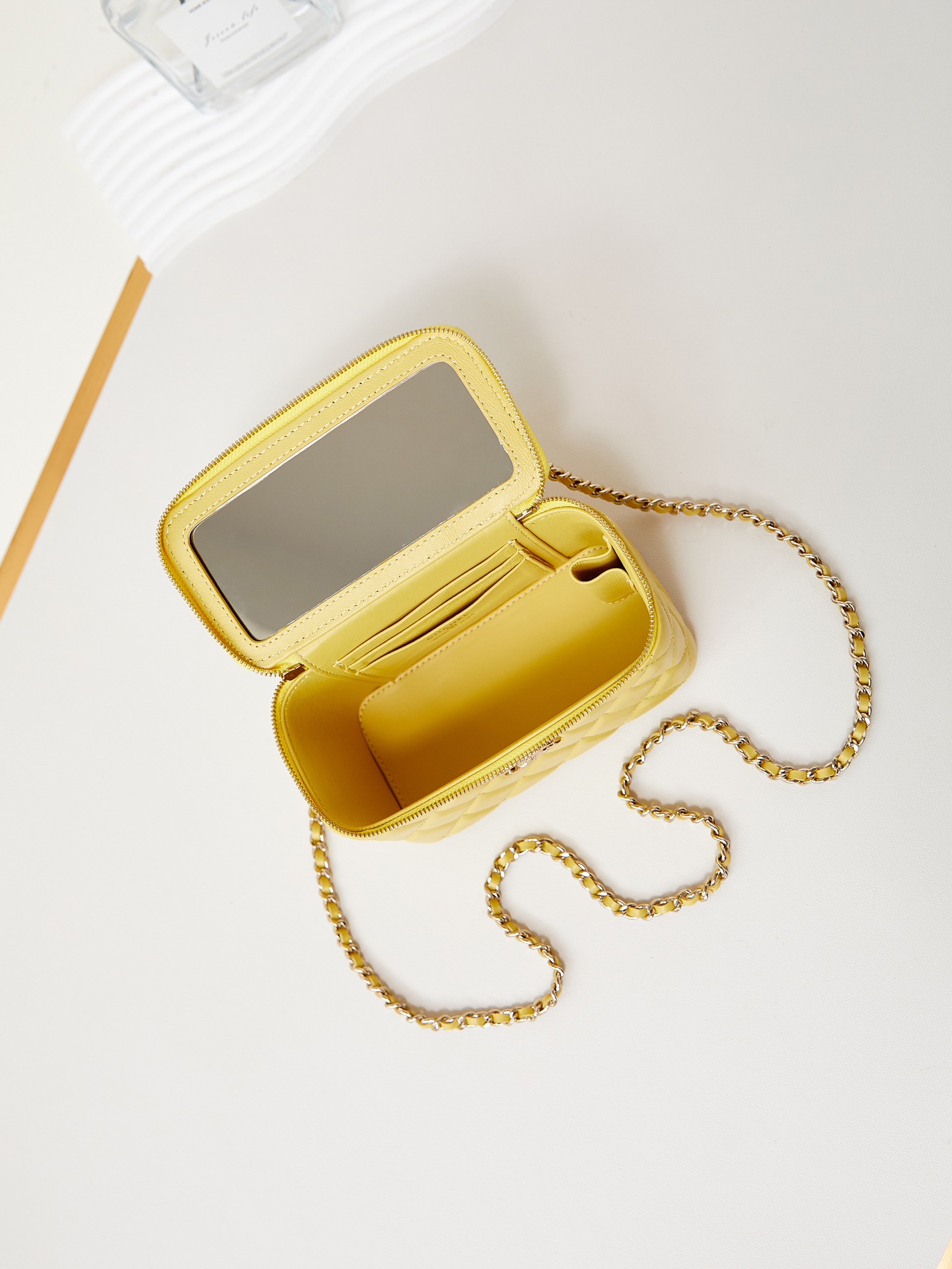 Chanel 10A Handbag Shoulder Bag Top Mirror Quality Version chanel AP5152