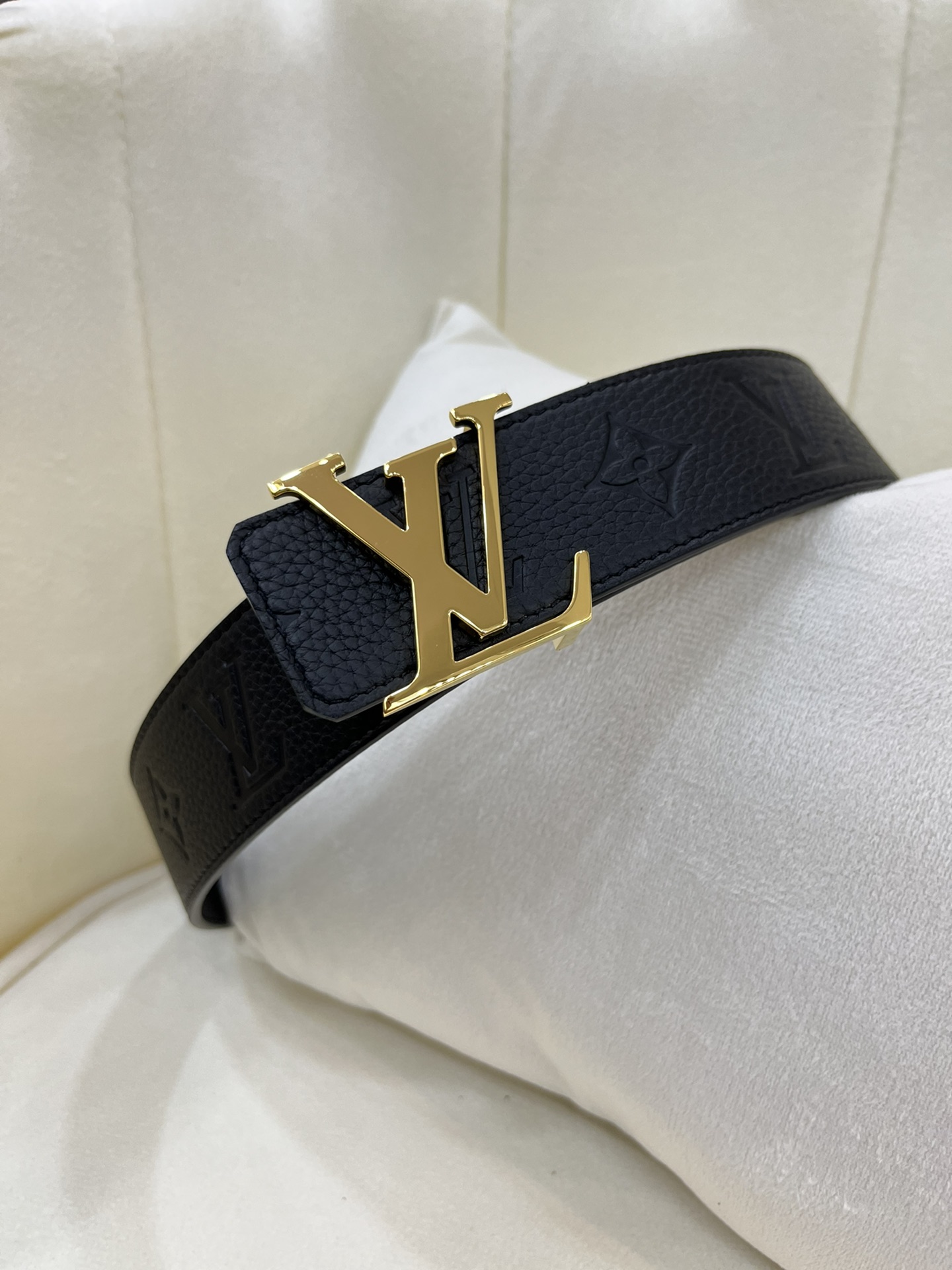 Louis Vuitton LV Leather Belts 1:1 Mirror Version